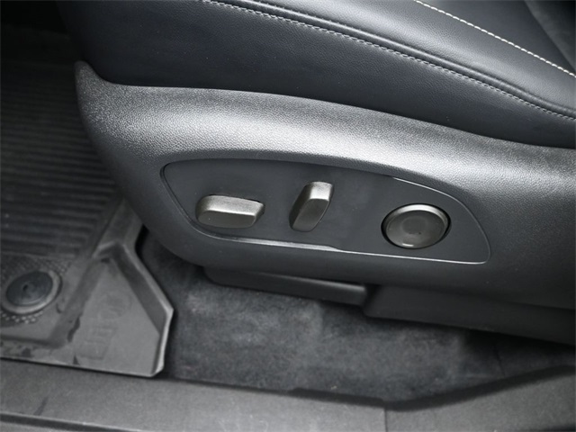 used 2024 GMC Acadia car, priced at $40,093