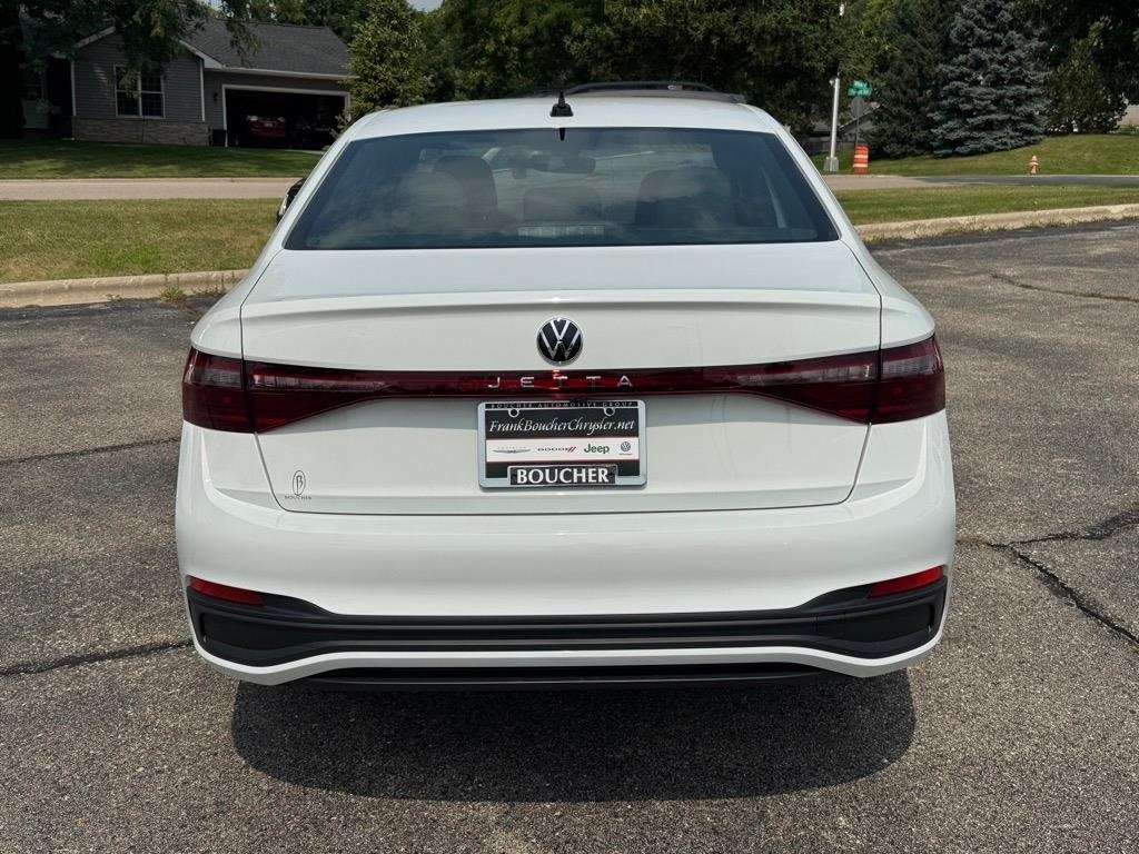 2025 Volkswagen Jetta 1.5T Sport photo 4