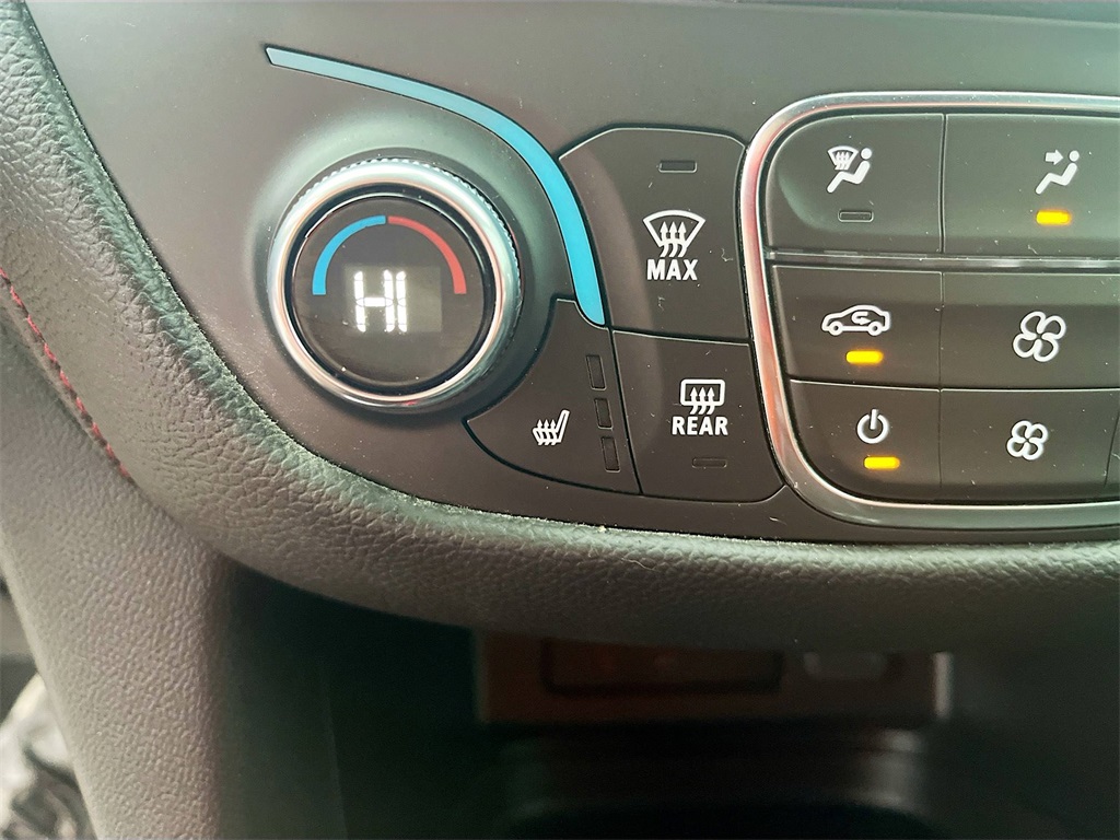 2024 Chevrolet Equinox RS photo 19