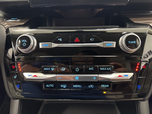 used 2023 Ford Explorer car, priced at $28,988