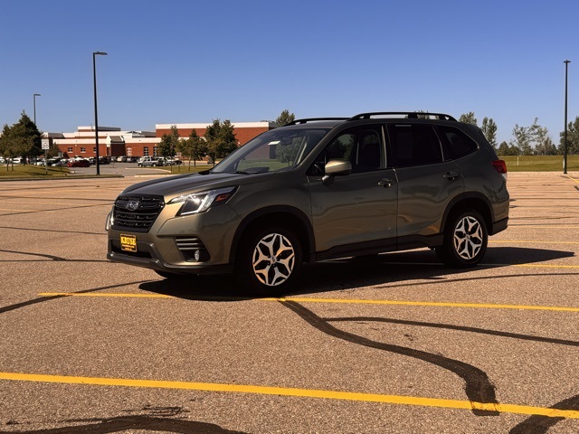 2023 Subaru Forester Premium