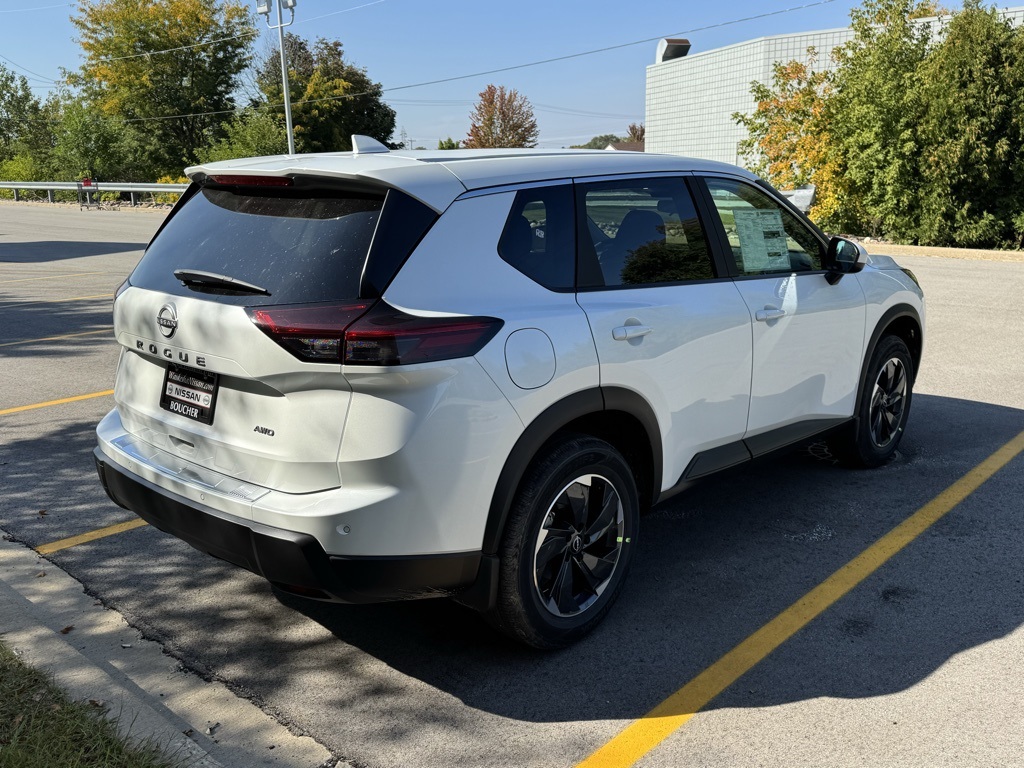 2026 Nissan Rogue SV photo 4