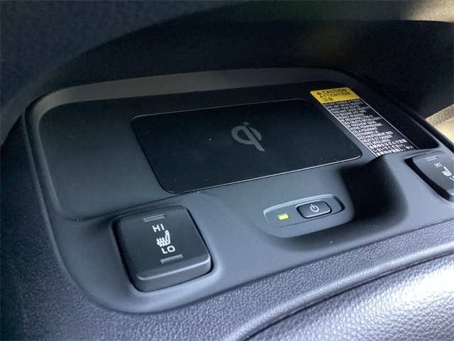 2025 Toyota Corolla XSE photo 22