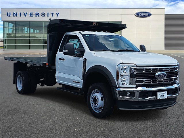 2025 Ford F-550 Super Duty Chassis Cab XL's photo