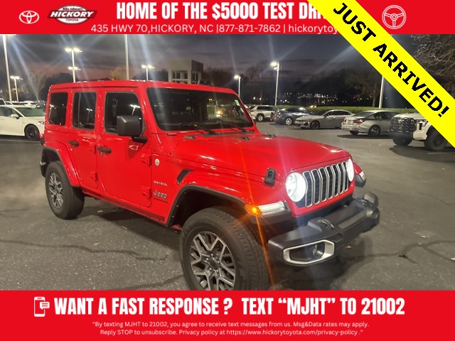 2024 Jeep Wrangler 4-Door Sahara's photo