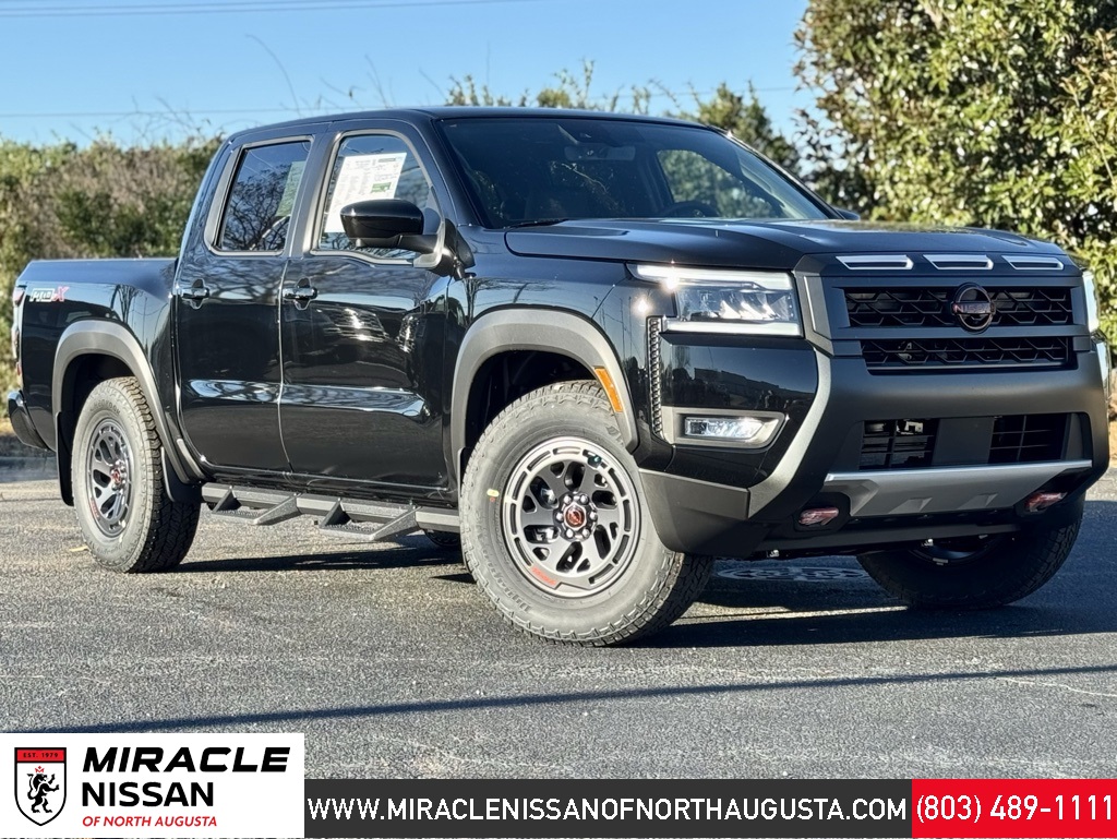 2026 Nissan Frontier PRO-X's photo