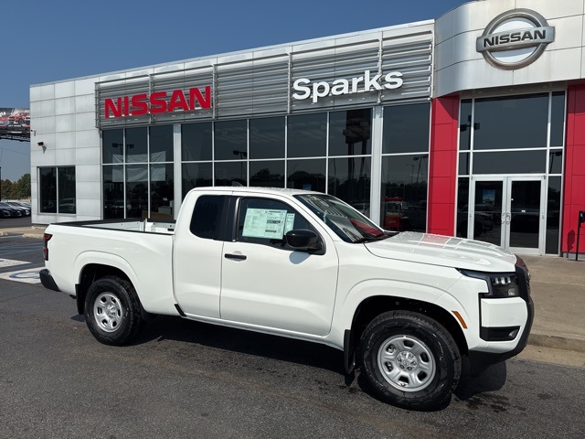 2026 Nissan Frontier S's photo