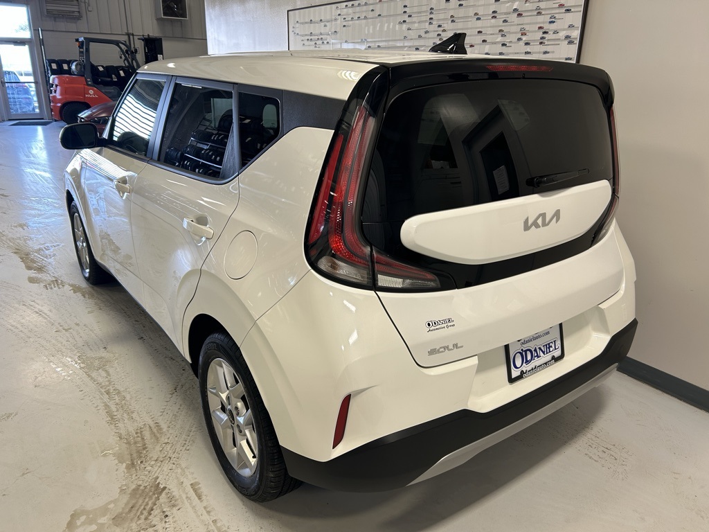 used 2024 Kia Soul car, priced at $17,370