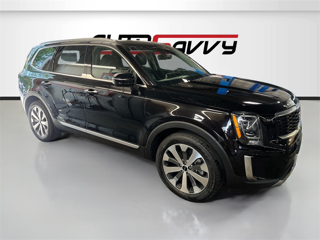 2022 Kia Telluride S's photo