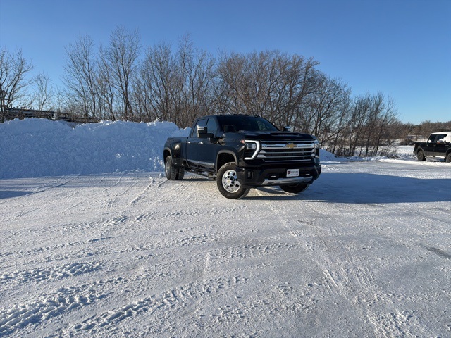 Used 2024 Chevrolet Silverado 3500HD High Country Trucks
