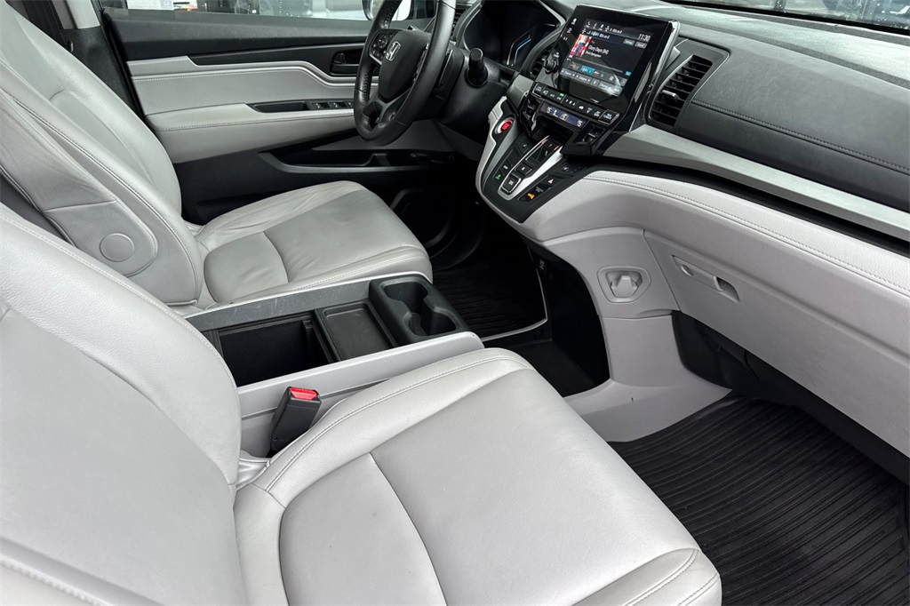 used 2018 Honda Odyssey car, priced at $25,906