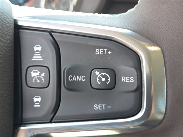 2025 Ram 1500 Laramie photo 23