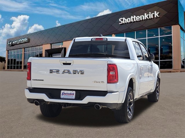 2025 Ram 1500 Laramie photo 6