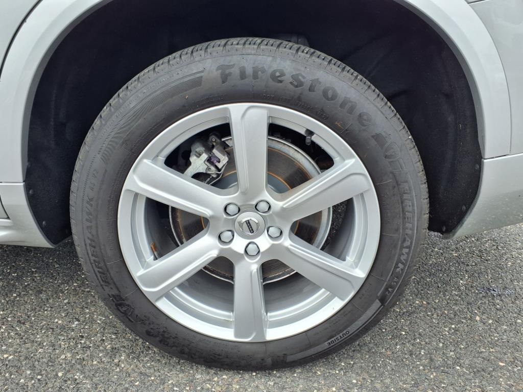 used 2022 Volvo XC90 car, priced at $31,500