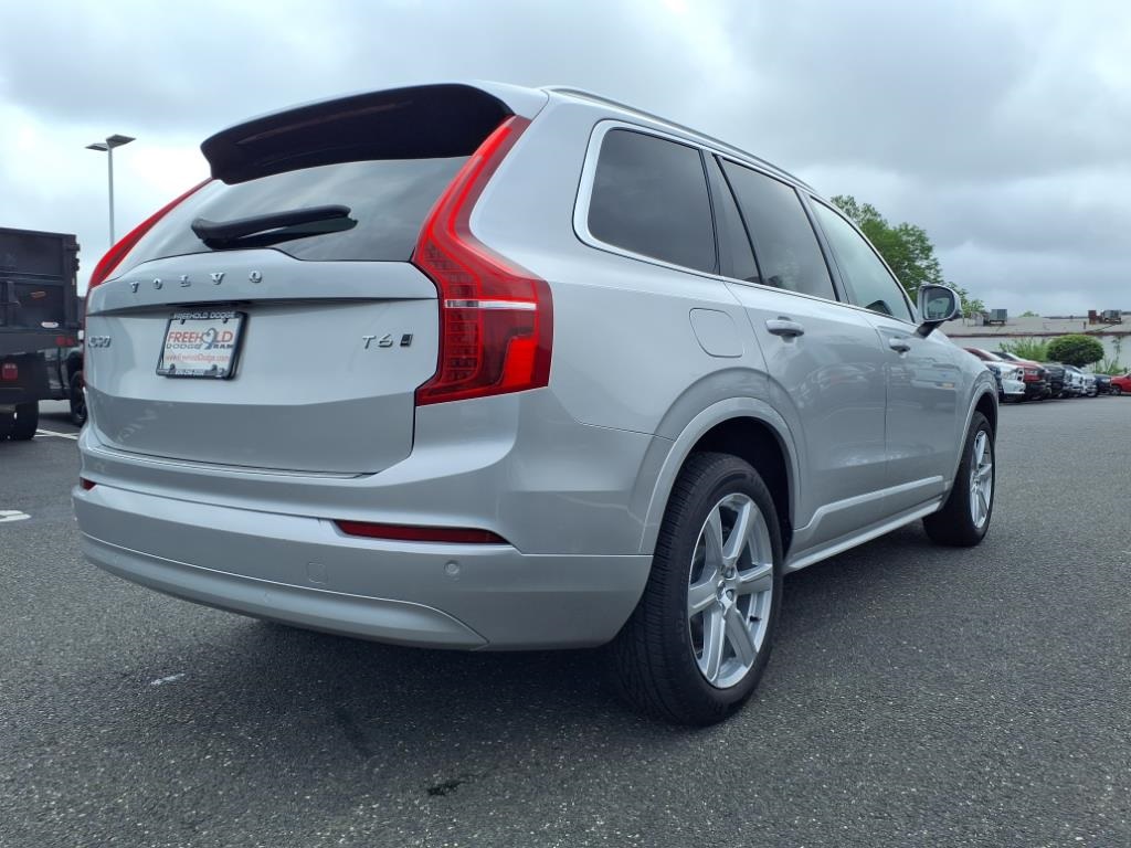 used 2022 Volvo XC90 car, priced at $31,500
