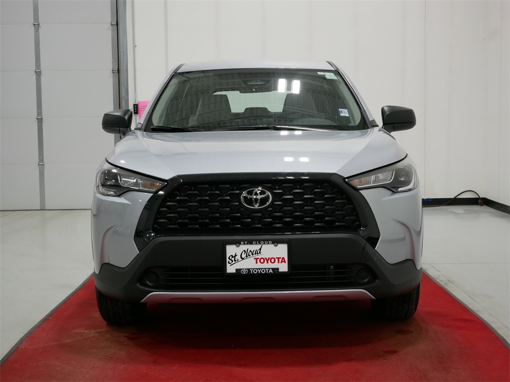 Used 2025 Toyota Corolla Cross L with VIN 7MUAAABG2SV136766 for sale in Waite Park, Minnesota