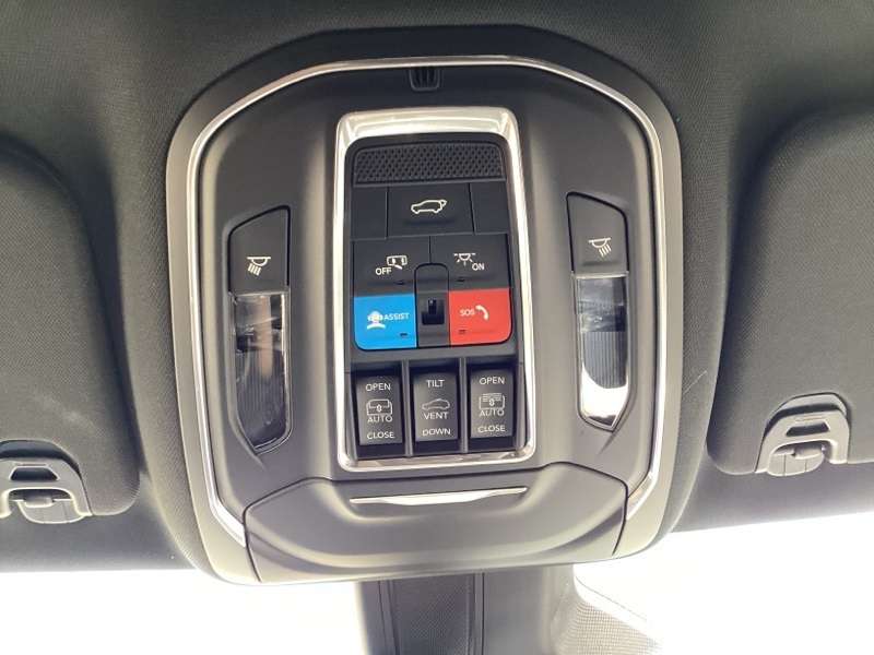 2025 Jeep Wagoneer Series II photo 29
