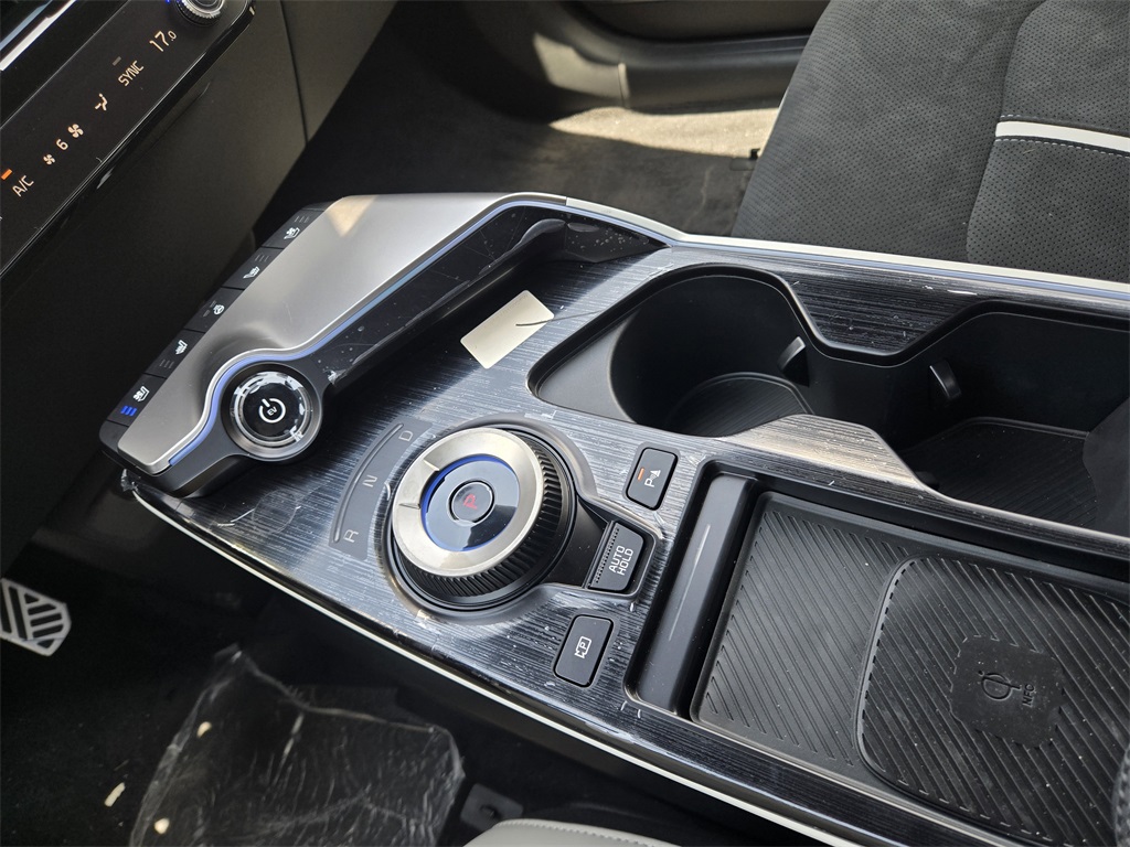 2025 Kia EV6 GT-Line photo 14