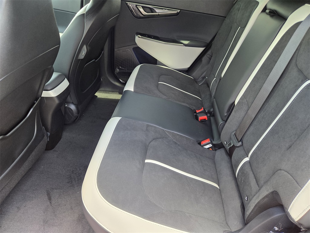 2025 Kia EV6 GT-Line photo 20
