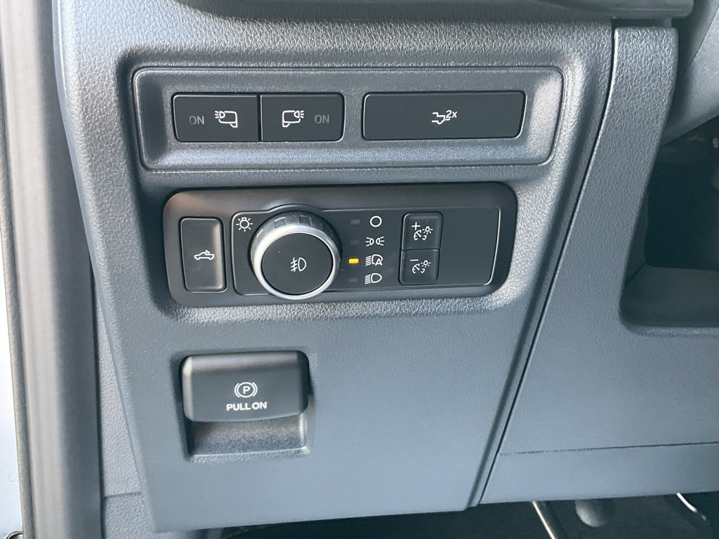 2022 Ford F-150 XLT photo 13