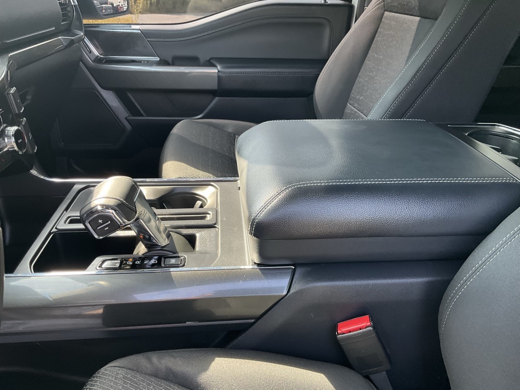 2022 Ford F-150 XLT photo 14