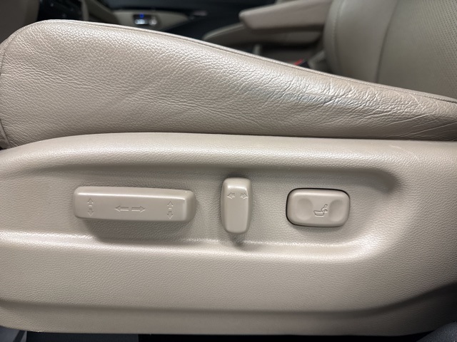 used 2021 Honda Pilot car, priced at $30,998