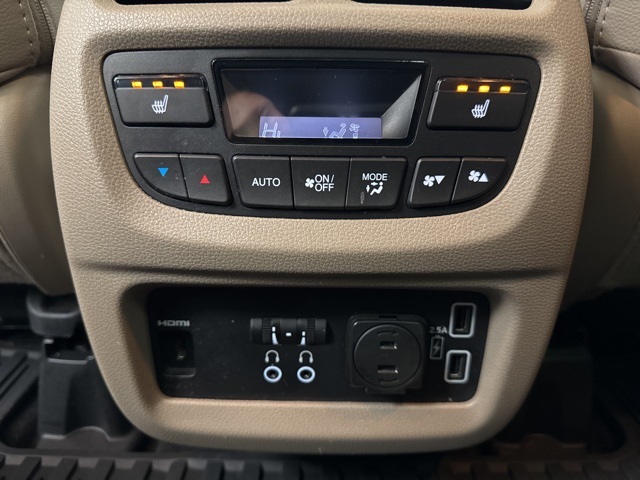 used 2021 Honda Pilot car, priced at $30,998