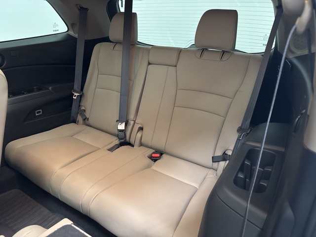 used 2021 Honda Pilot car, priced at $30,998