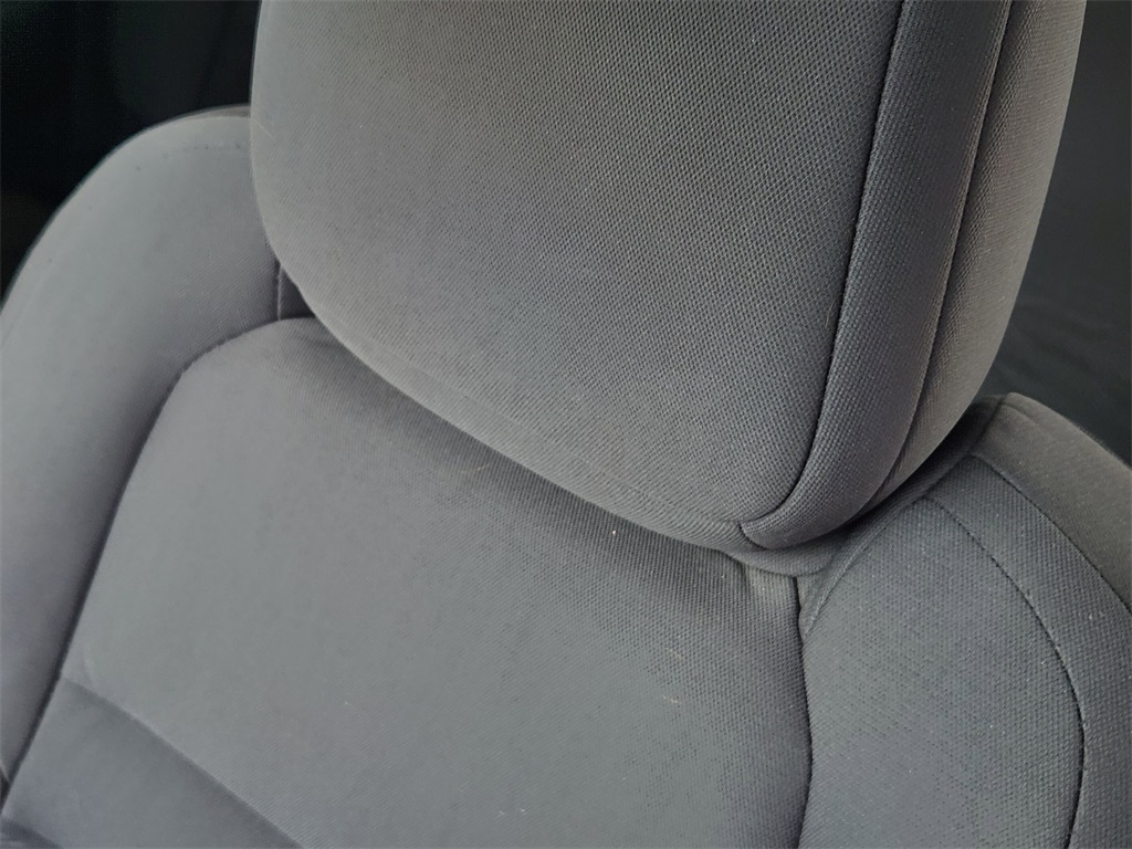 2023 Nissan Frontier S Crew Cab photo 22