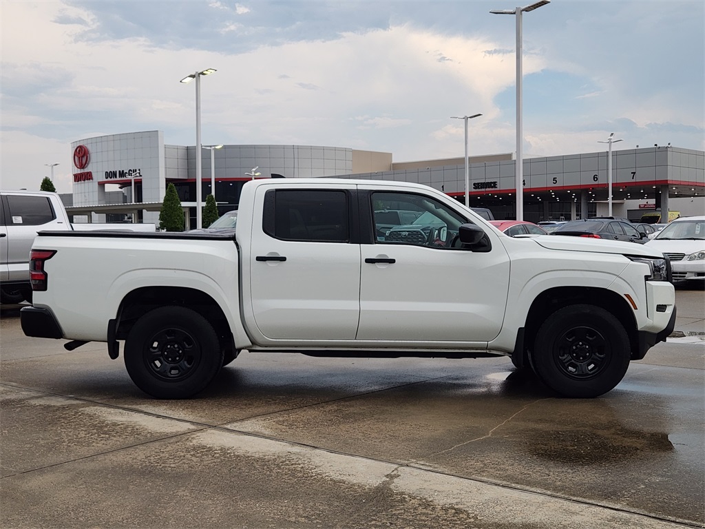 2023 Nissan Frontier S Crew Cab photo 4