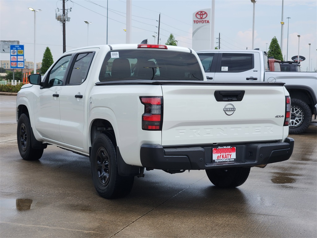2023 Nissan Frontier S Crew Cab photo 5