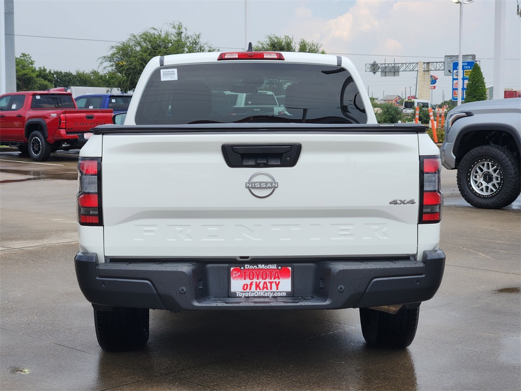 2023 Nissan Frontier S Crew Cab photo 6