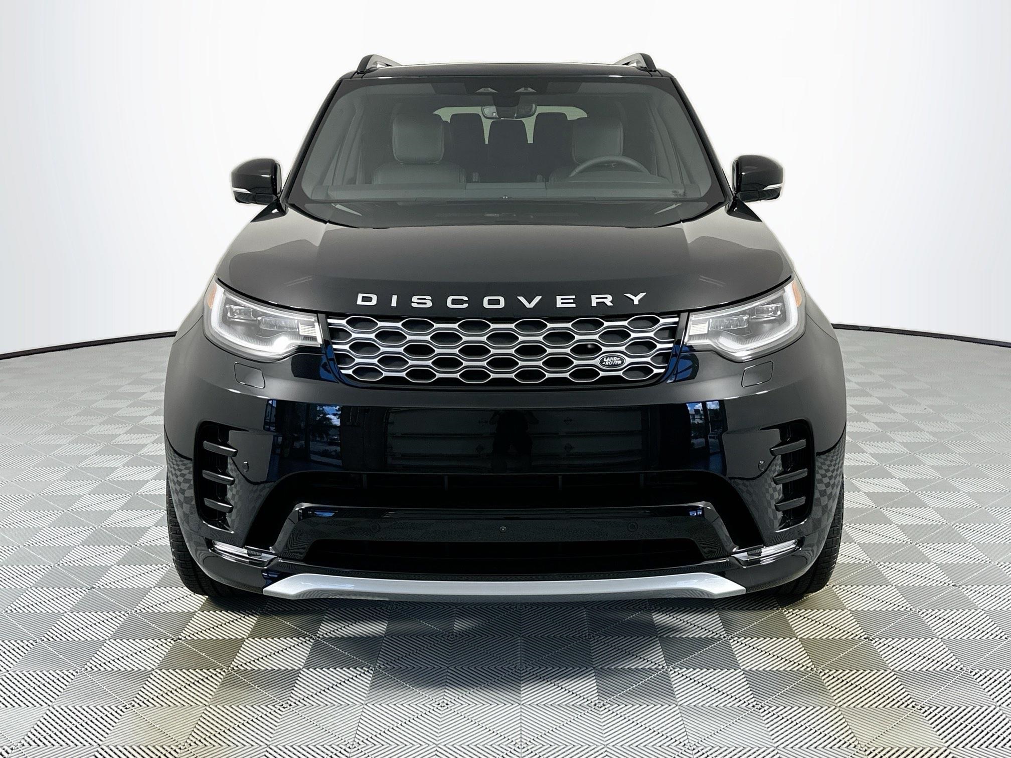 new 2026 Land Rover Discovery car, priced at $76,381