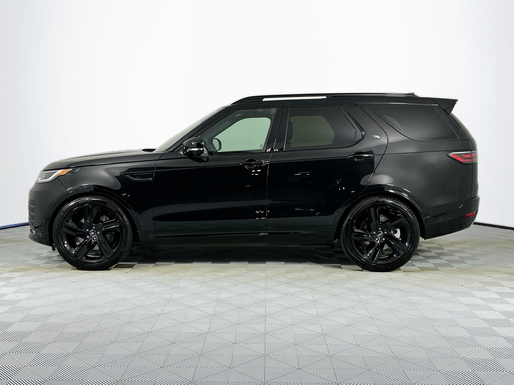 new 2026 Land Rover Discovery car, priced at $76,381