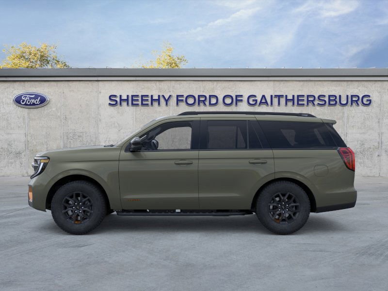 2025 Ford Expedition photo 2