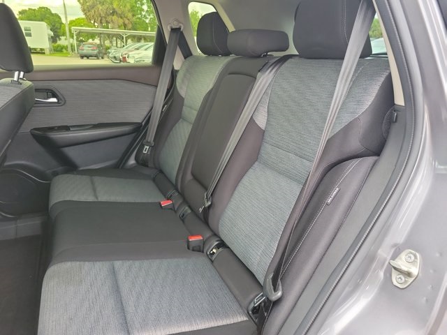 2023 Gun Metallic Nissan Rogue SV FWD SUV