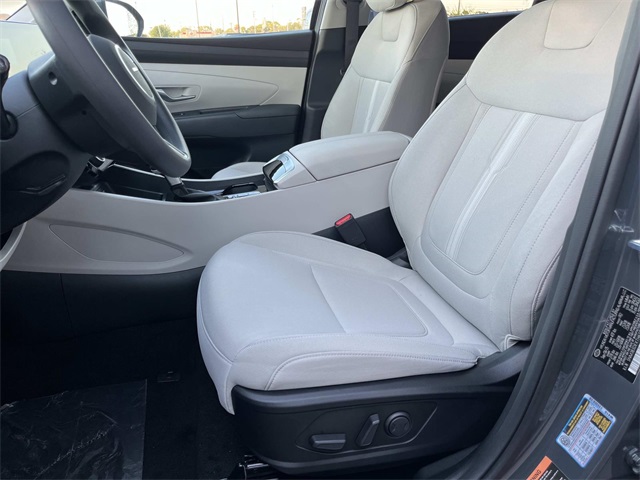 new 2026 Hyundai Tucson car, priced at $29,625