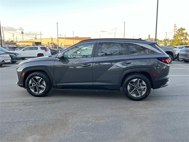 new 2026 Hyundai Tucson car, priced at $29,625