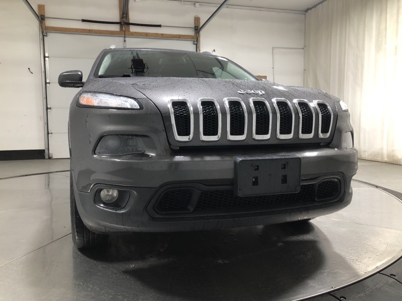 Used 2018 Jeep Cherokee SUV