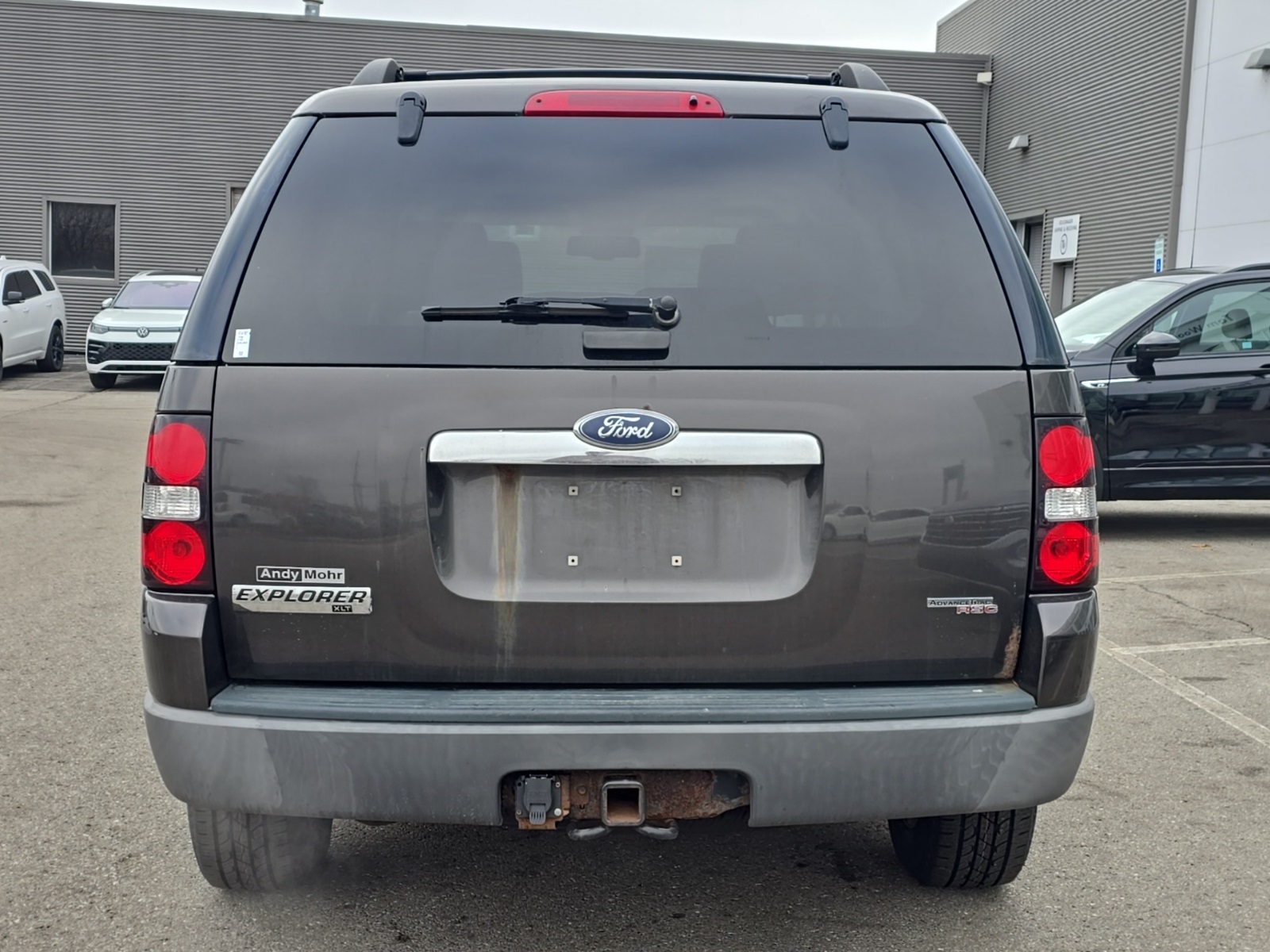 used 2006 Ford Explorer car, priced at $2,900