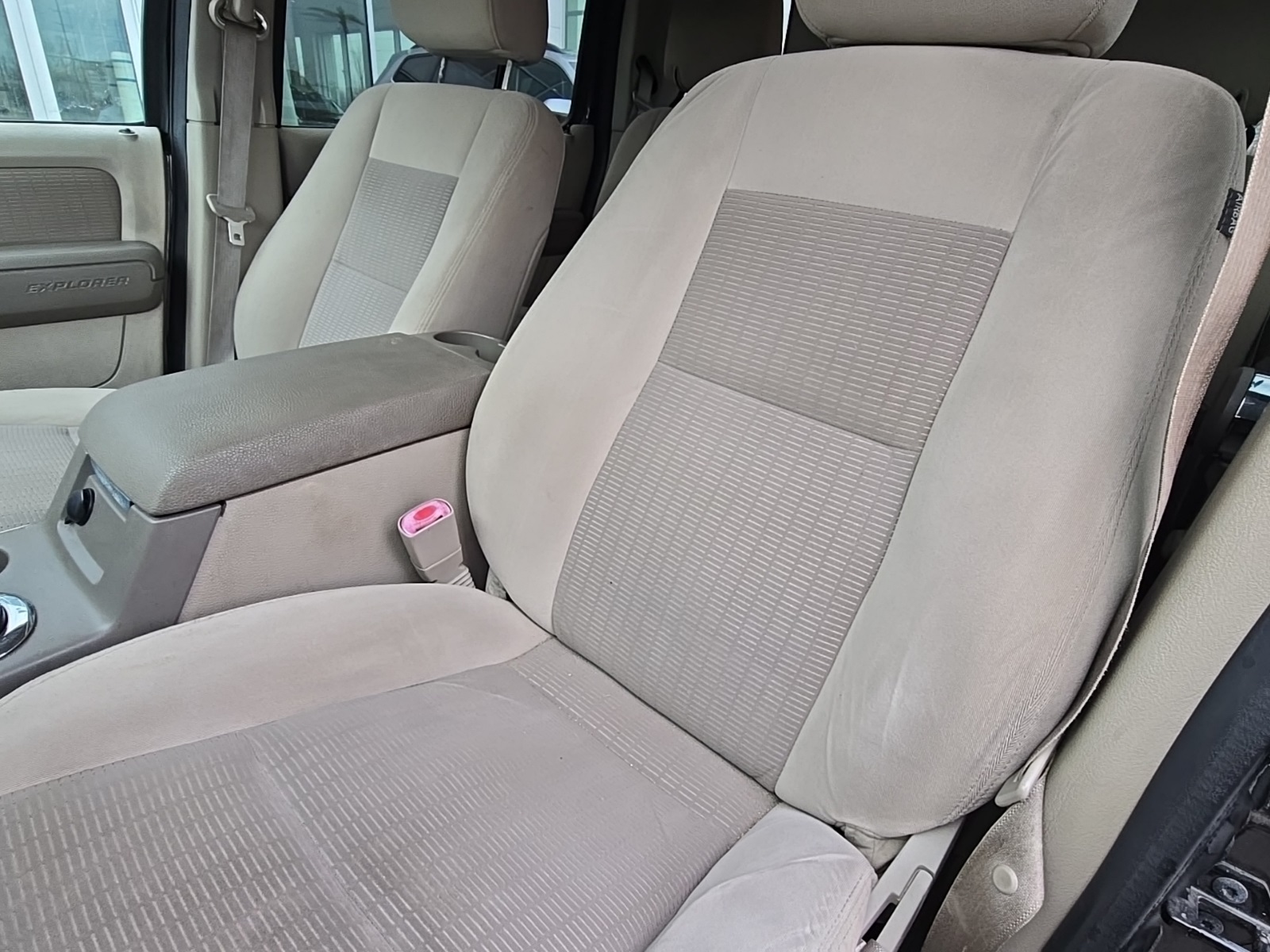 used 2006 Ford Explorer car, priced at $2,900