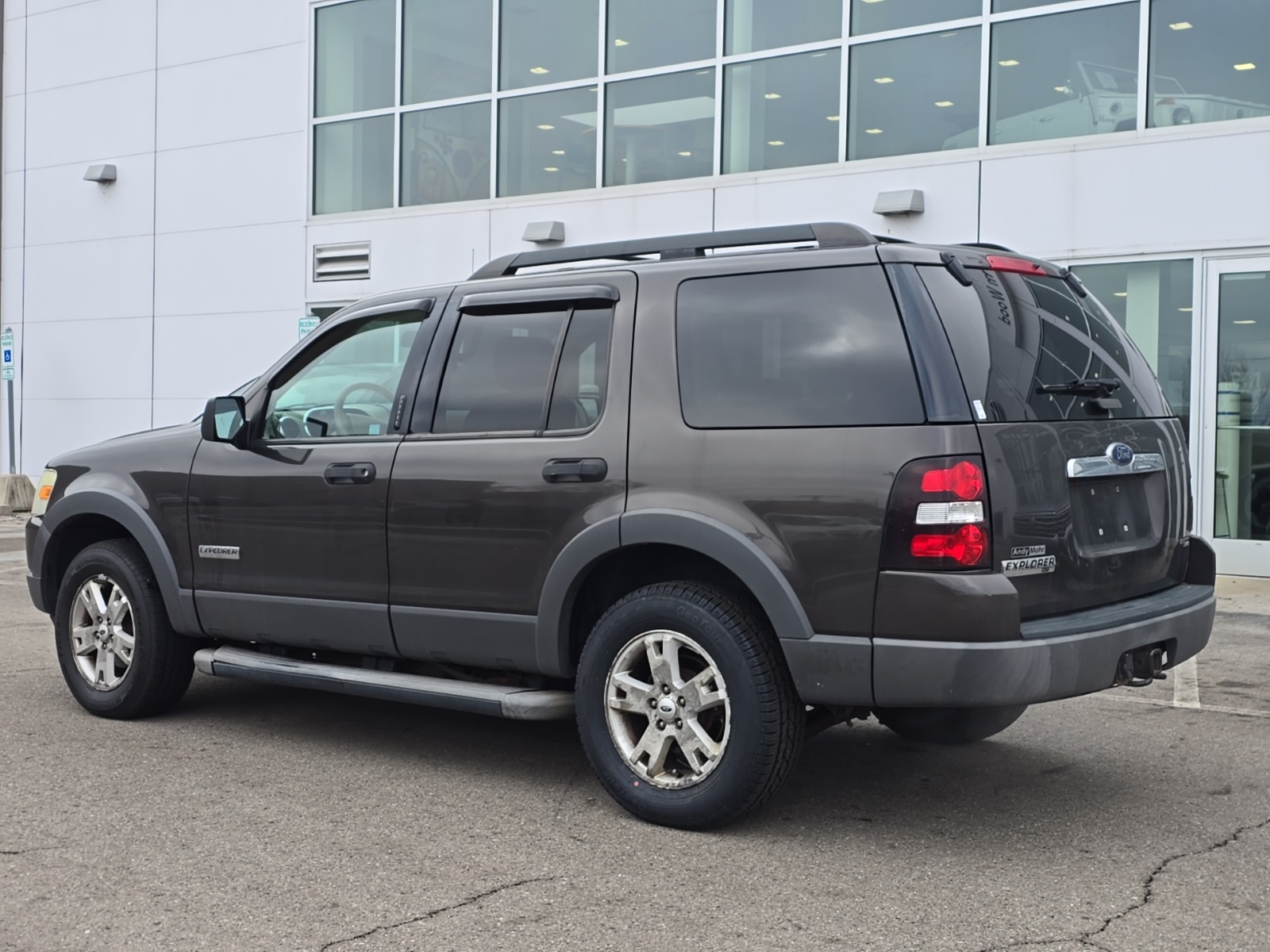 used 2006 Ford Explorer car, priced at $2,900
