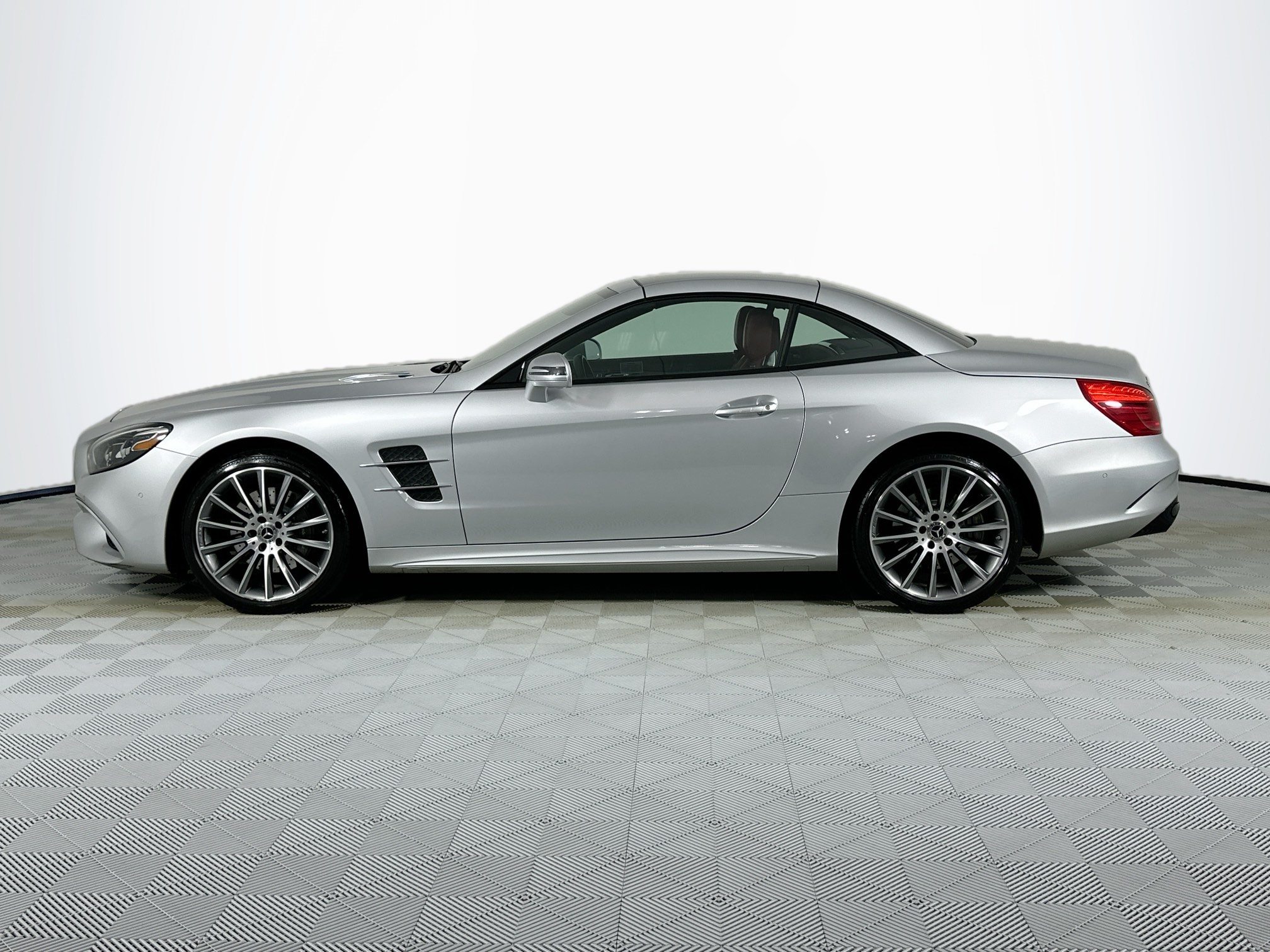 used 2020 Mercedes-Benz SL-Class car, priced at $59,993