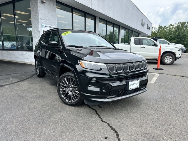 2022 Diamond Black Crystal Pearlcoat Jeep Compass High Altitude 4X4 SUV