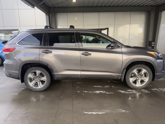 2017 Toyota Highlander Limited Platinum