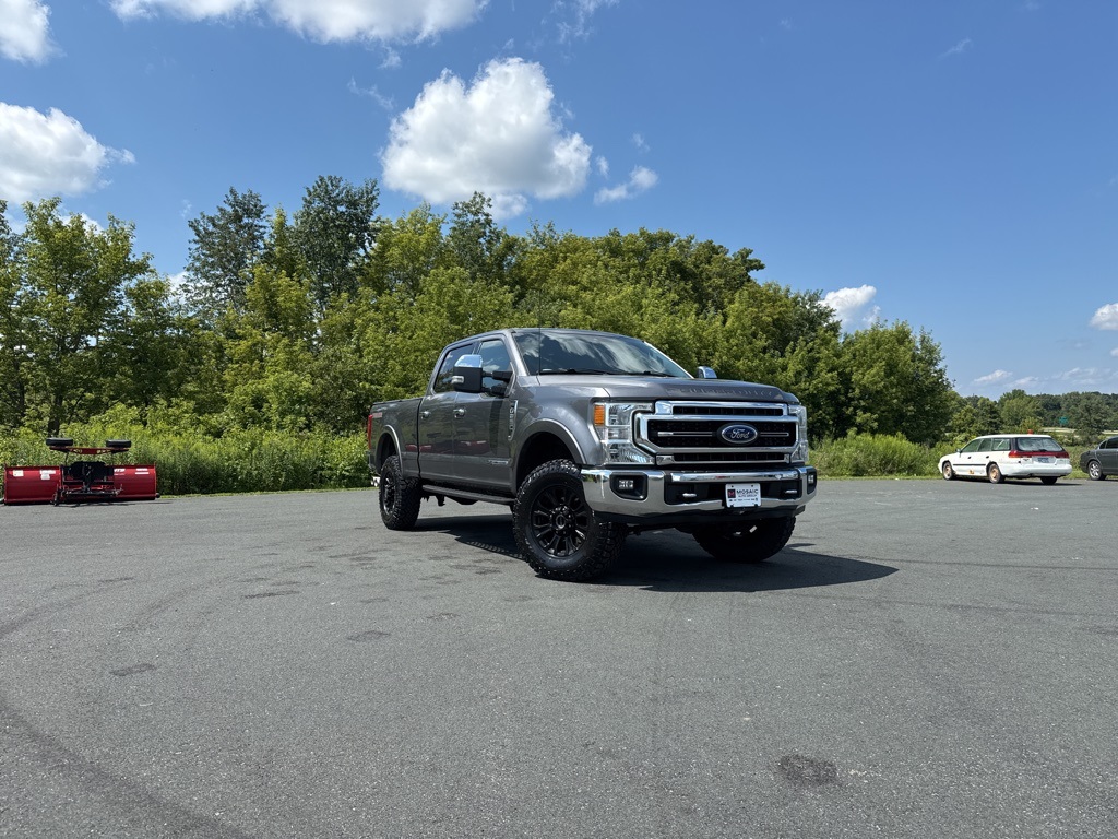Used 2022 Ford F-250SD Lariat Trucks