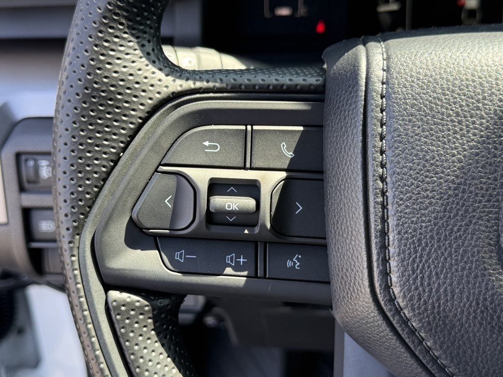 2025 Toyota Tacoma SR5 Double Cab photo 20