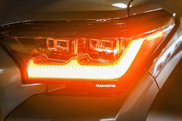 new 2026 Toyota 4Runner i-FORCE MAX Hybrid car, priced at $71,870