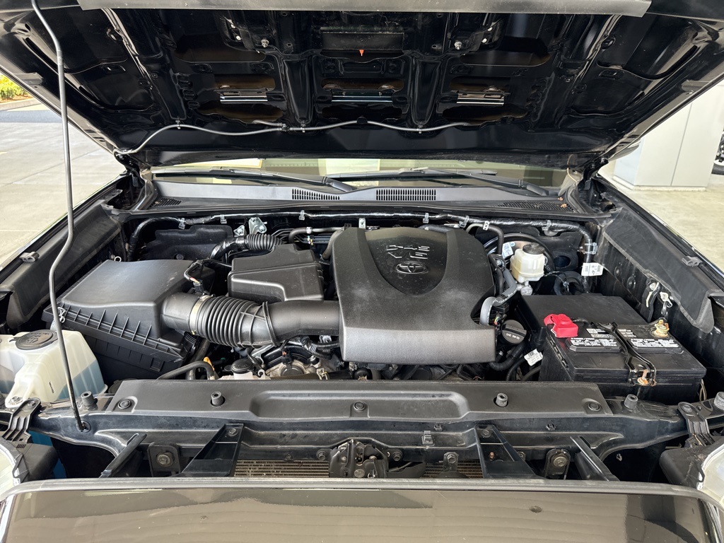 2022 Toyota Tacoma TRD Sport photo 14