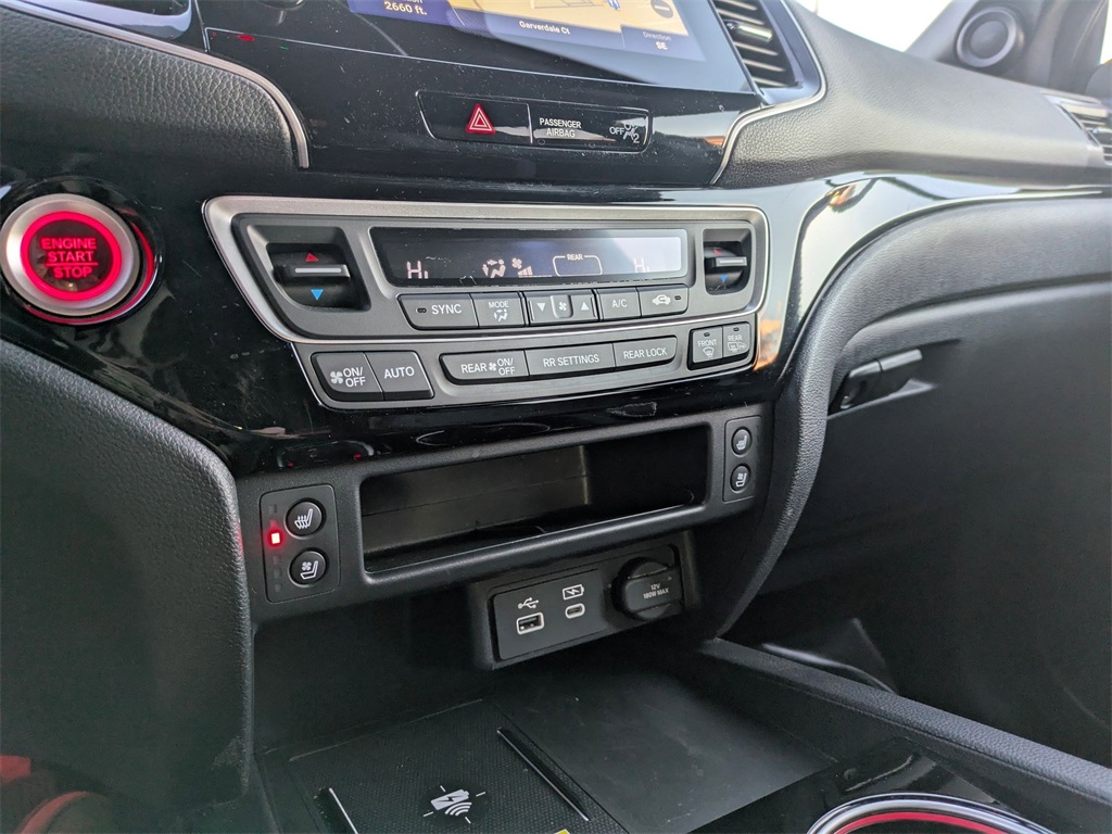 2024 Honda Passport Black Edition photo 19